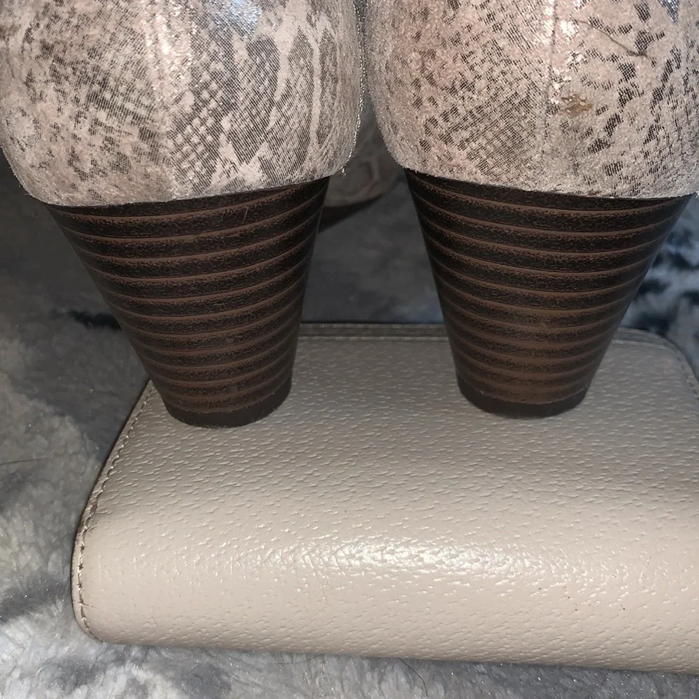 Clarks Collection Soft Cushion Snakeskin Wedge — 9.5
